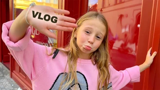 برنامه کودک نستیا / وبلاگ خنده دار در پراگ