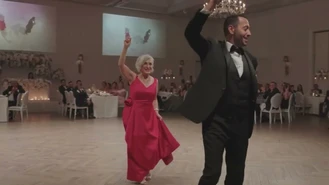 سورپرایز رقص عروسی مادر پسری - فارسی گیلکی (آها بوگو)
